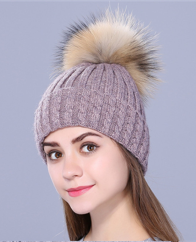Rhinestone embroidery Knit beanie Rhinestone embroidery Knit beanie