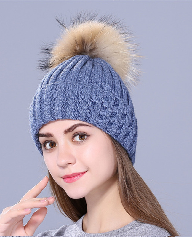 Rhinestone embroidery Knit beanie Rhinestone embroidery Knit beanie