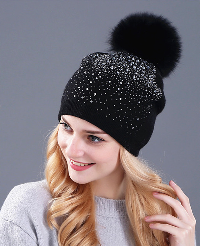 Rhinestones Rabbit fur knitted hat Rhinestones Rabbit fur knitted hat