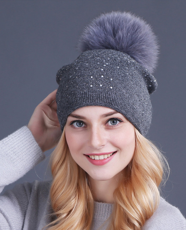 Rhinestones Rabbit fur knitted hat Rhinestones Rabbit fur knitted hat