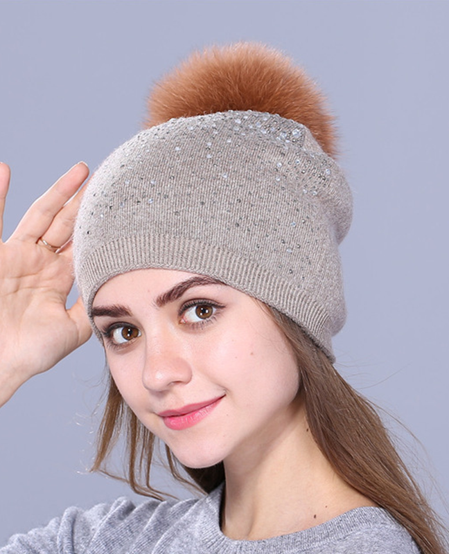 Rhinestones Rabbit fur knitted hat Rhinestones Rabbit fur knitted hat