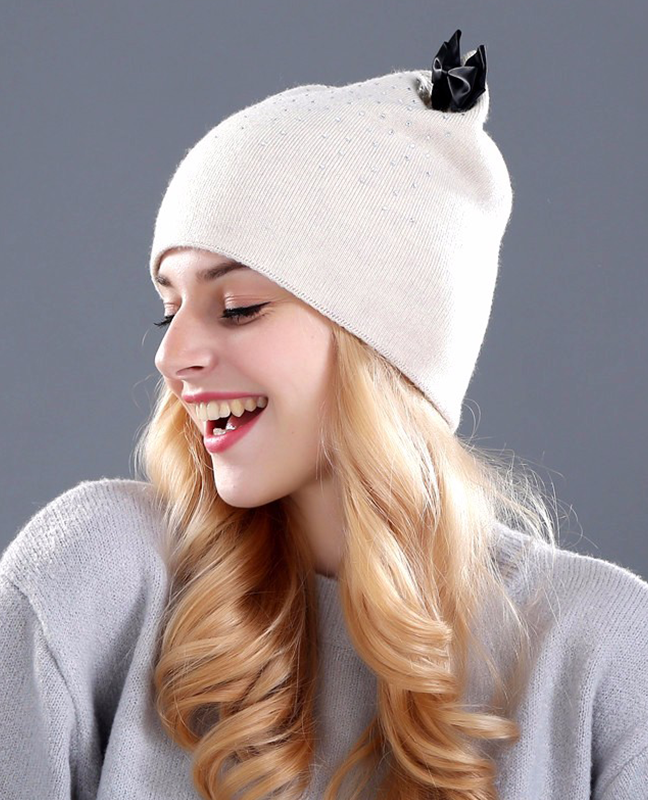 Rabbit fur wool knitted beanie Rabbit fur wool knitted beanie