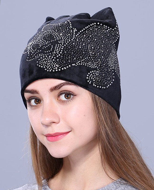 Rhinestone kitty Flannelette beanie Rhinestone kitty Flannelette beanie