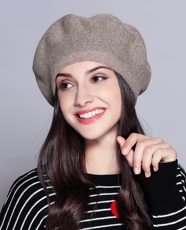Elegant Knitted Beret Elegant Knitted Beret