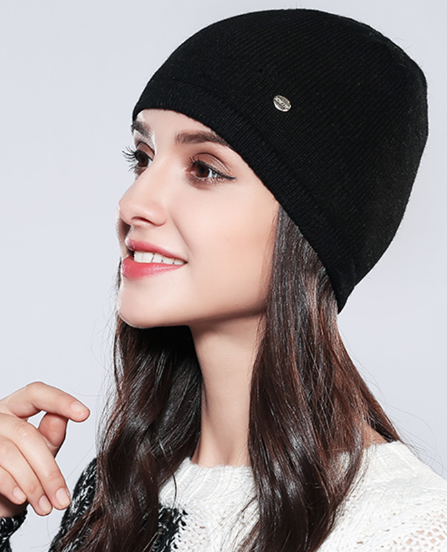 Natural knitted Winter Bonnet Natural knitted Winter Bonnet