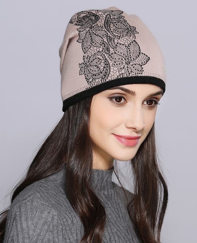 Elegant Flower knitted Beanie Elegant Flower knitted Beanie