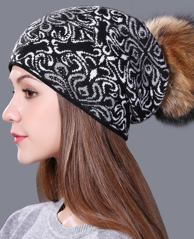 Knitted winter Beanie Knitted winter Beanie
