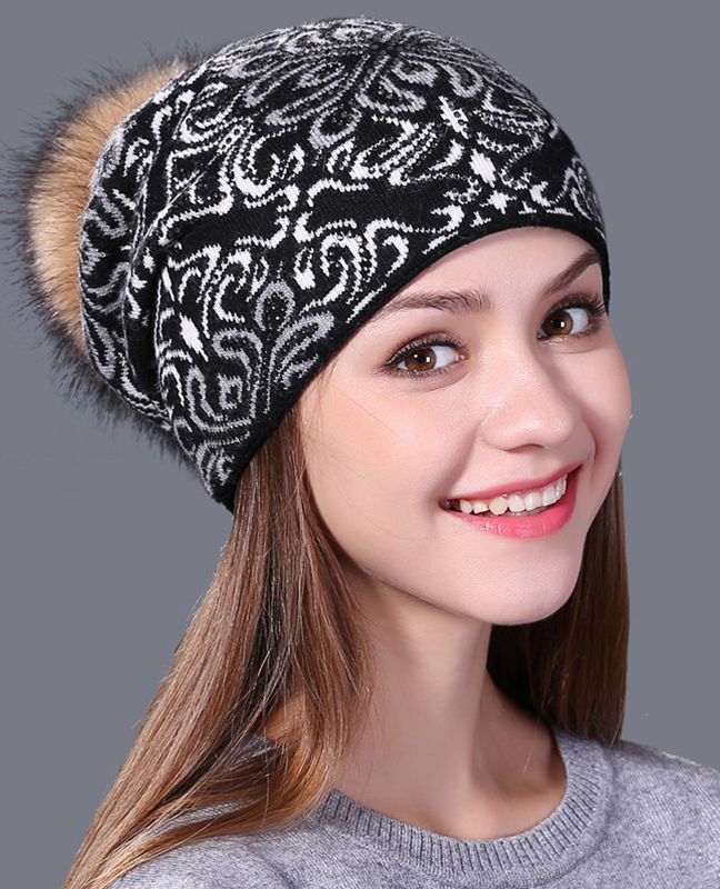 Knitted winter Beanie Knitted winter Beanie