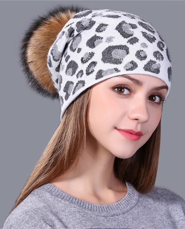 Leopard print knitted hat Leopard print knitted hat