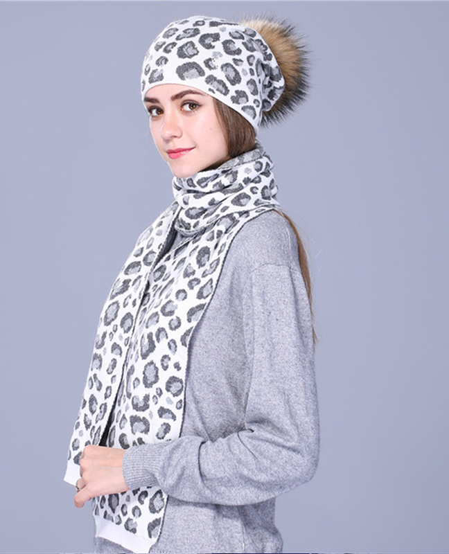 Leopard print knitted hat Leopard print knitted hat