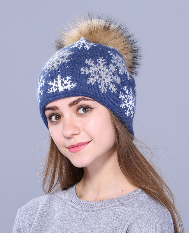Natural pom poms rabbit fur Beanie Natural pom poms rabbit fur Beanie