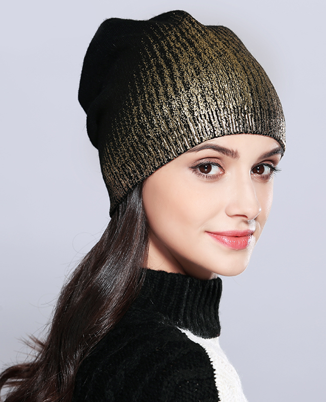 Shining Knitted Bonnet Shining Knitted Bonnet