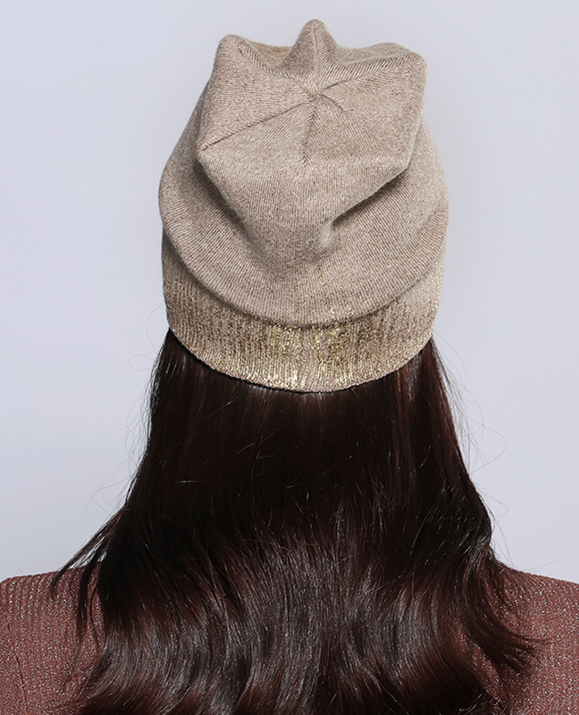 Shining Knitted Bonnet Shining Knitted Bonnet