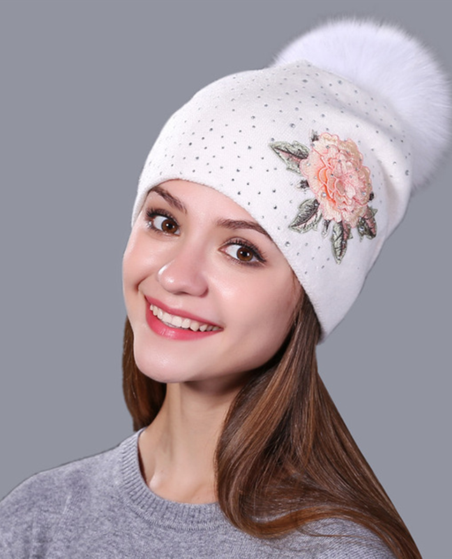 Embroidery knitted beanie hat Embroidery knitted beanie hat
