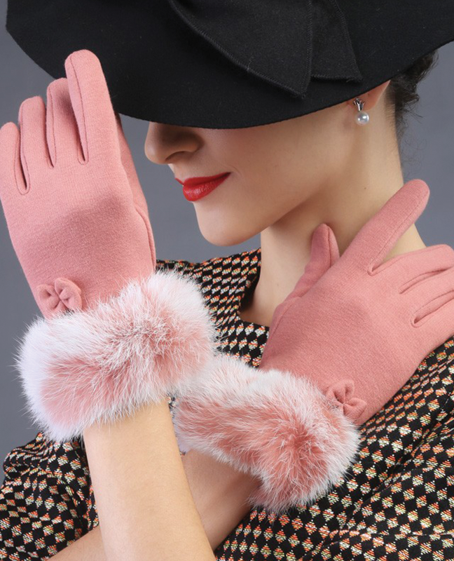Lovely fur Mittens Lovely fur Mittens