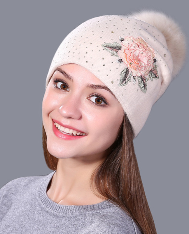 Embroidery knitted beanie hat Embroidery knitted beanie hat