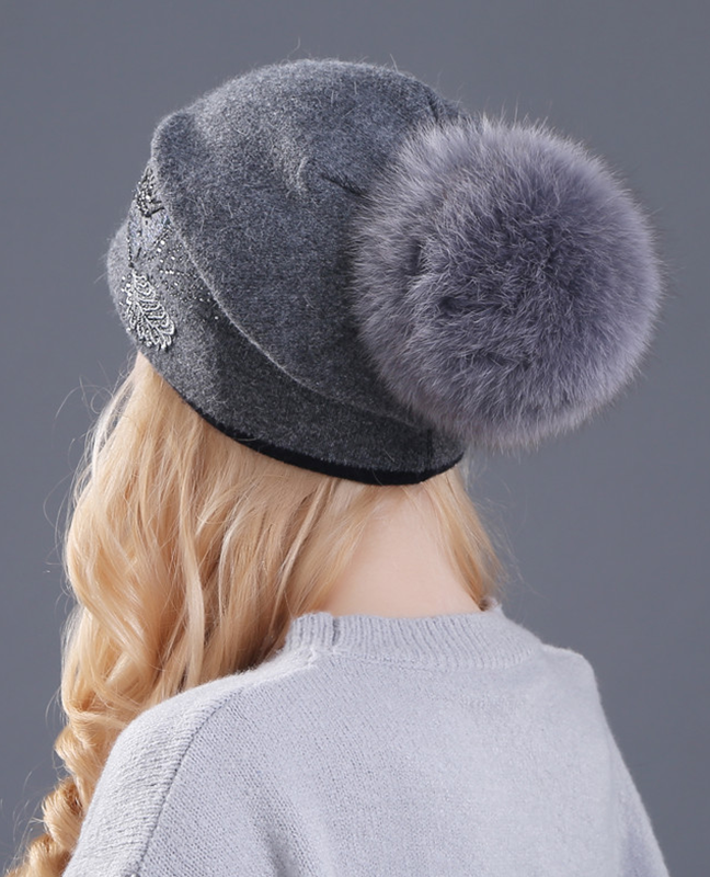 Real fox fur beanie Real fox fur beanie