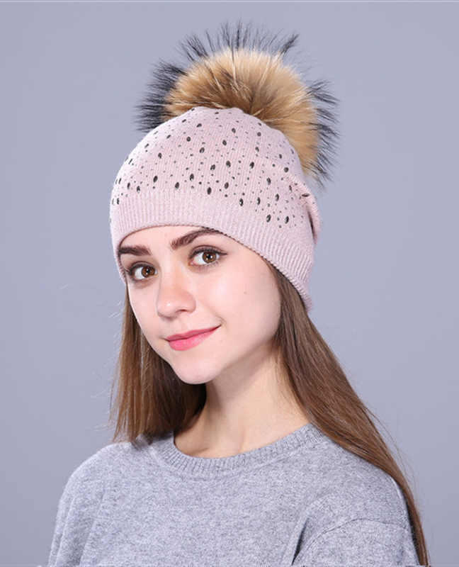 Knitted Raccoon Fur winter Hat Knitted Raccoon Fur winter Hat