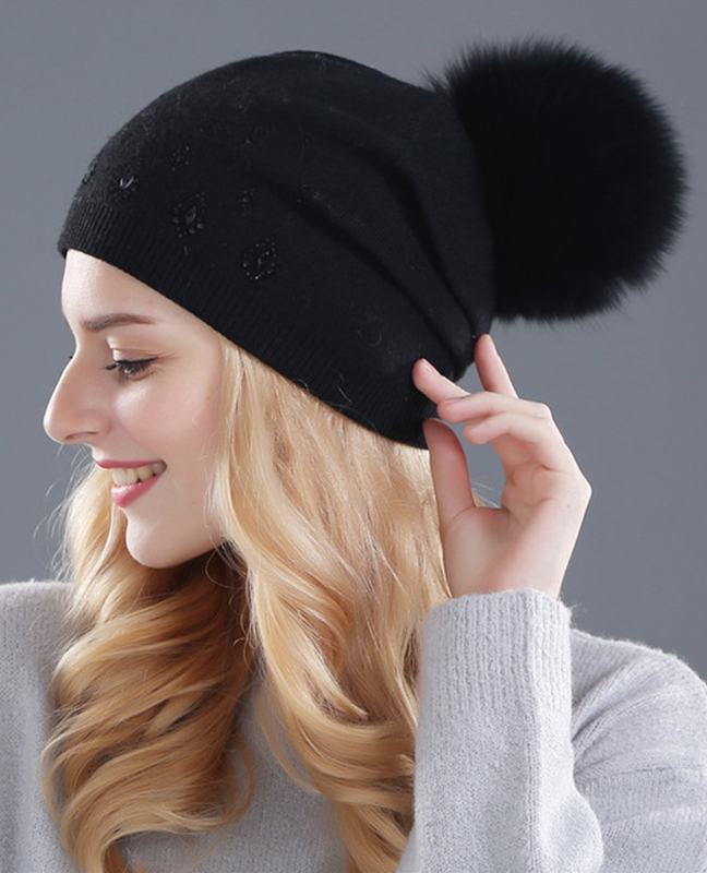 Rhinestone Rabbit fur Beanie Rhinestone Rabbit fur Beanie