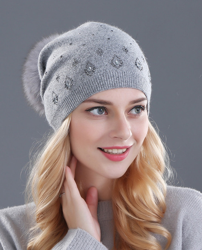 Rhinestone Rabbit fur Beanie Rhinestone Rabbit fur Beanie