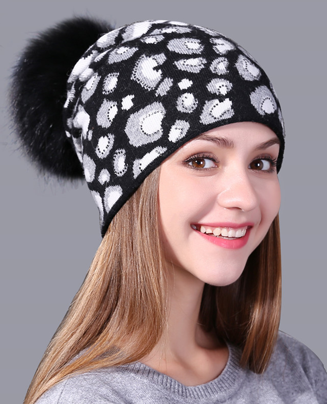 Leopard Print Knitted Winter Hat Leopard Print Knitted Winter Hat