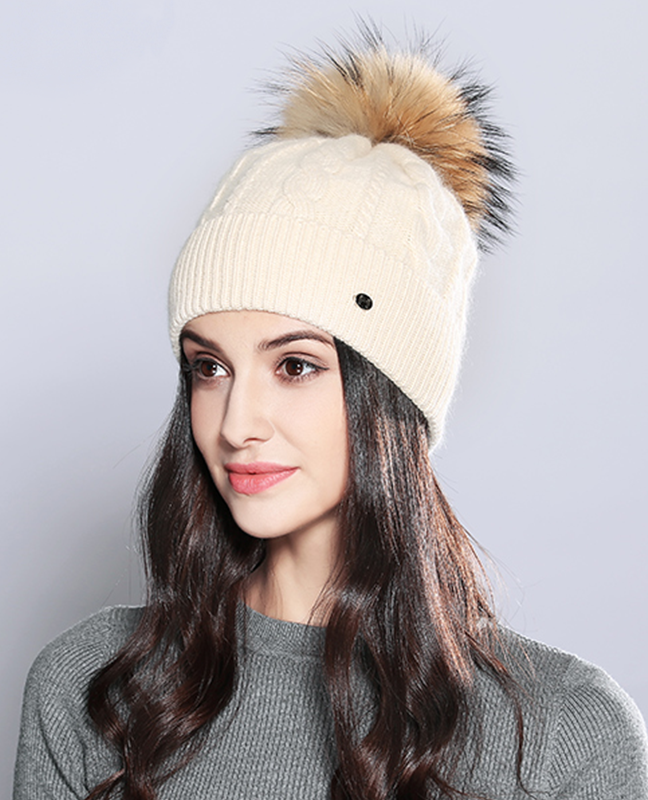 Raccoon Fur Knitted Beanie Raccoon Fur Knitted Beanie