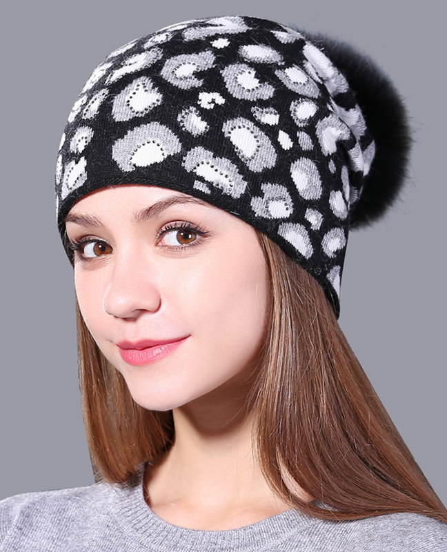 Leopard Print Knitted Winter Hat Leopard Print Knitted Winter Hat