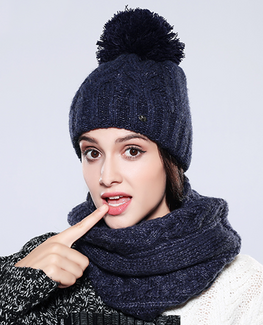 Classic Winter Hat And Scarf Set