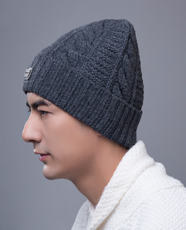 Elastic Knitted Winter Bonnet